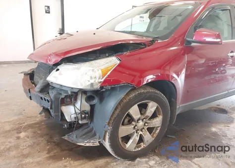 2010 Chevrolet Traverse Lt из США, поврежденный, VIN 1GNLRFED7AJ227643